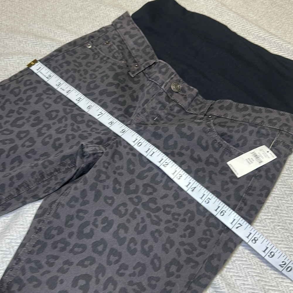 GAP Maternity Vintage Slim Jeans. Leopard Print - Black and Gray. Size 27 - Picture 7 of 12